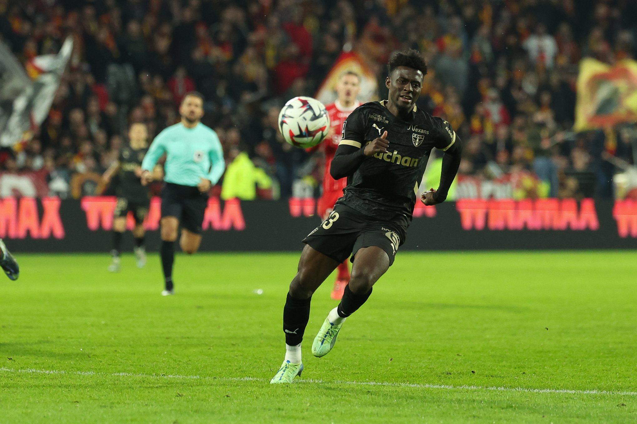 Jhoanner Chavez lors d'un match du RC Lens.