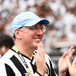 OL : John Textor se paye encore la DNCG… en story Instagram