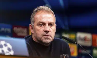 FC Barcelone : Hansi Flick botte en touche sur la crise Olmo – Victor