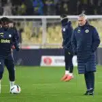 ASSE, OGC Nice : drôle de passe d&rsquo;armes entre José Mourinho et Allan Saint-Maximim à Fenerbahçe !