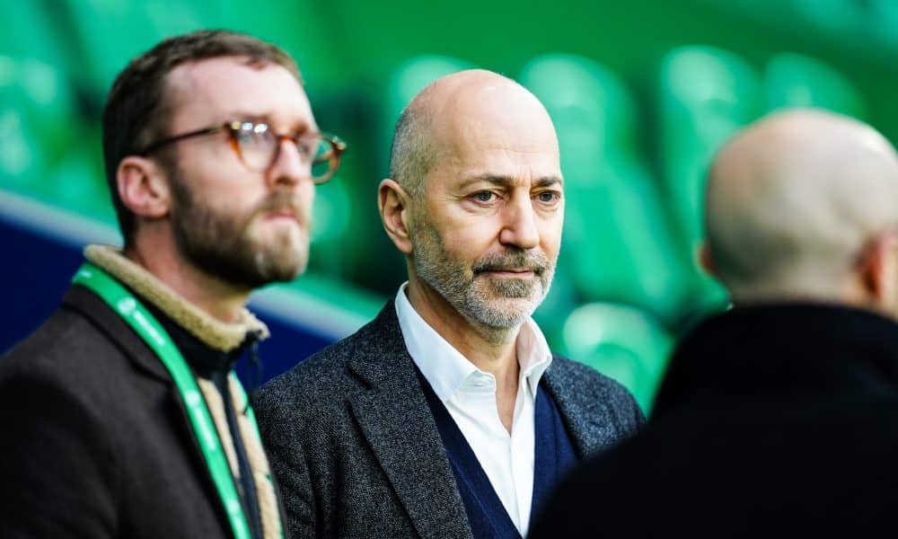 Ivan Gazidis, le président de l'AS Saint-Etienne (ASSE), en réflexion.