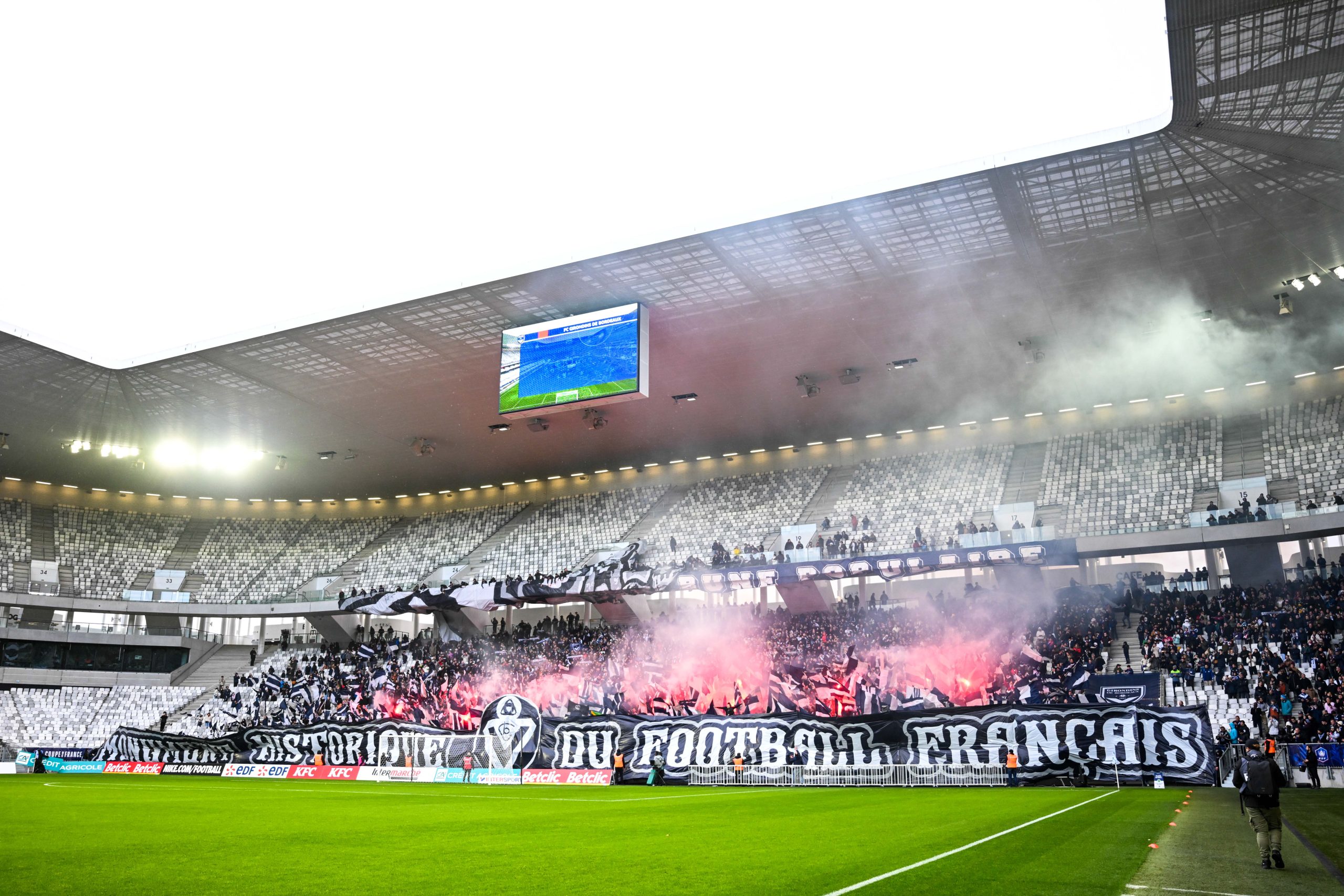 Les Girondins de Bordeaux recadrent sèchement Eric Zemmour