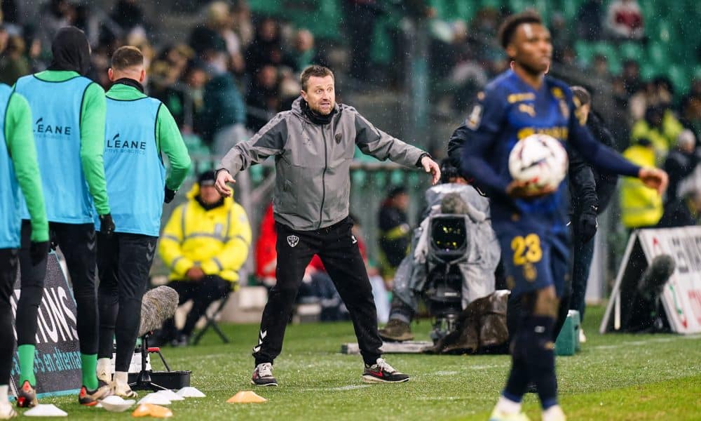 Eirik Horneland est un agité lorsqu'il est en bord de pelouse avec l'ASSE.