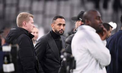 Le directeur sportif de l'OM, Medhi Benatia, lors d'un match au Vélodrome.