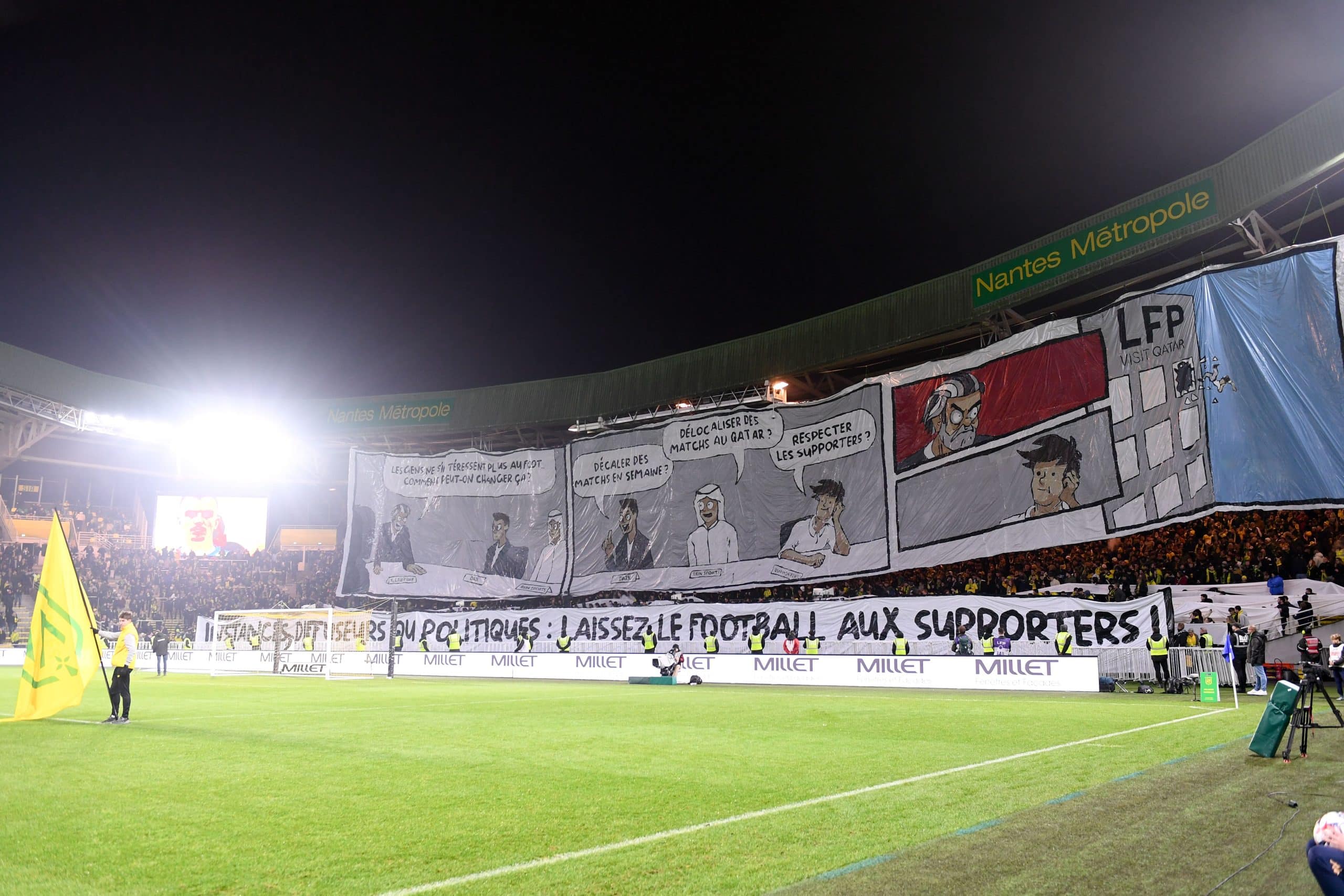 L'énorme tifo de la Brigade Loire lors de FC Nantes - AS Monaco le vendredi 10 janvier 2025.