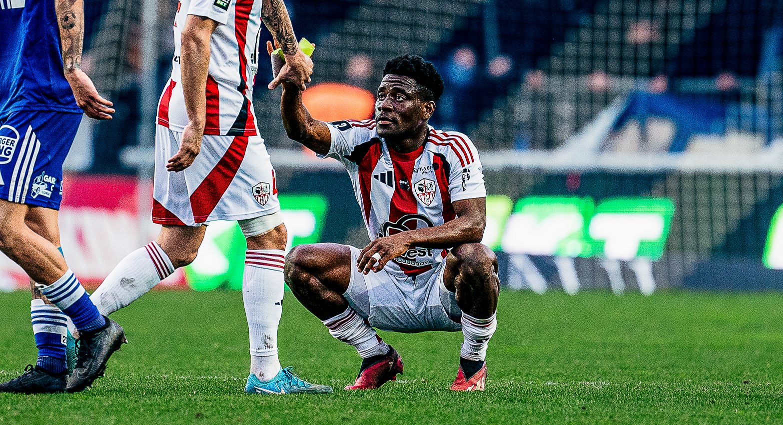 Arsène Kouassi, défenseur gauche de l'AC Ajaccio, visé par le RC Lens.