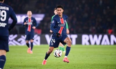 Senny Mayulu lors de PSG - ASSE