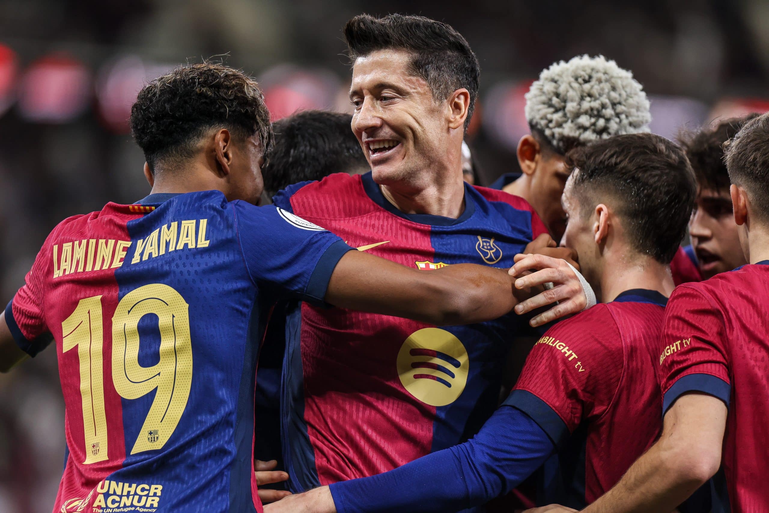 La joie des joueurs du FC Barcelone en finale de la Supercoupe d'Espagne.