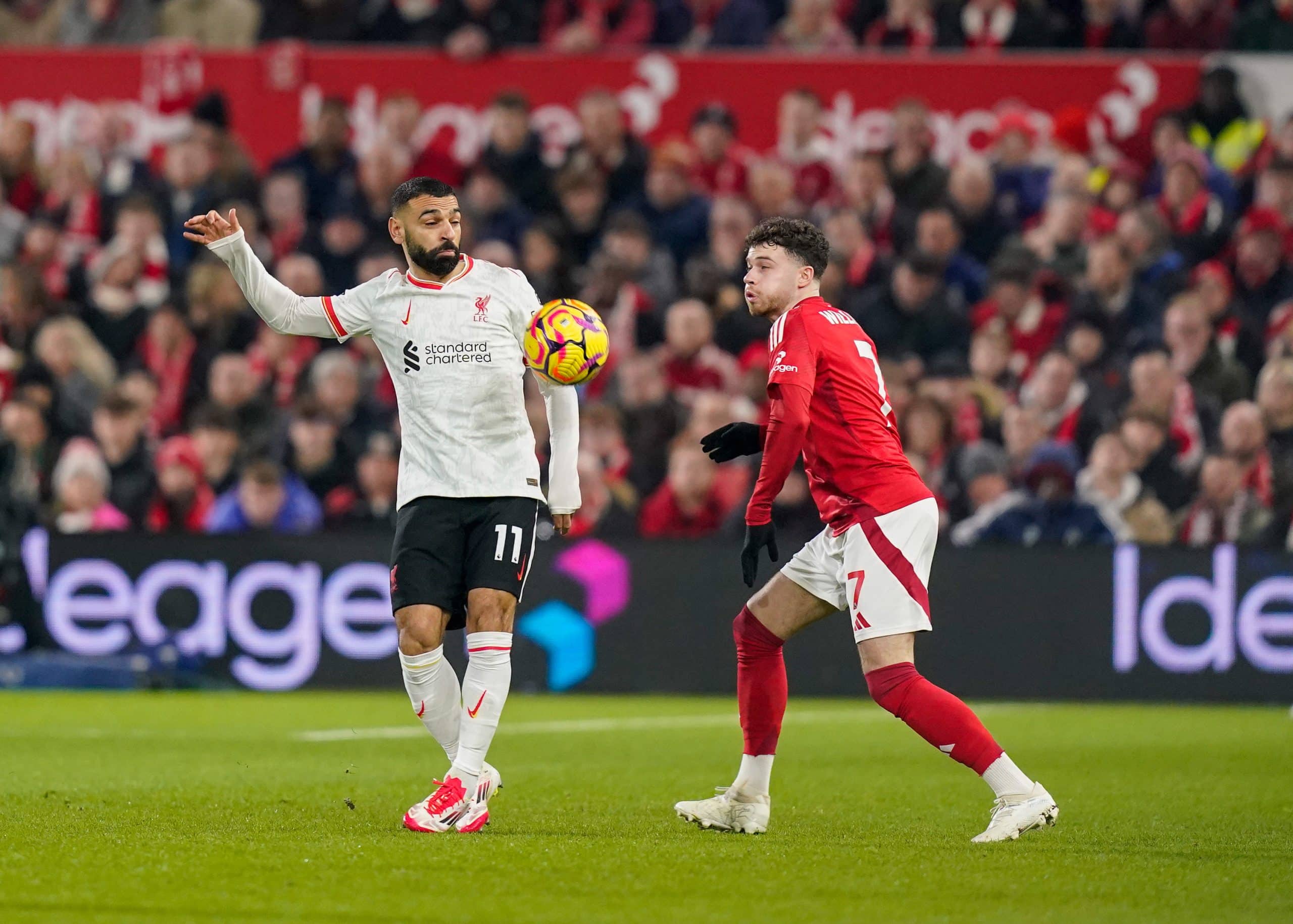 L'attaquant de Liverpool Mohamed Salah en action face à Nottingham Forest.