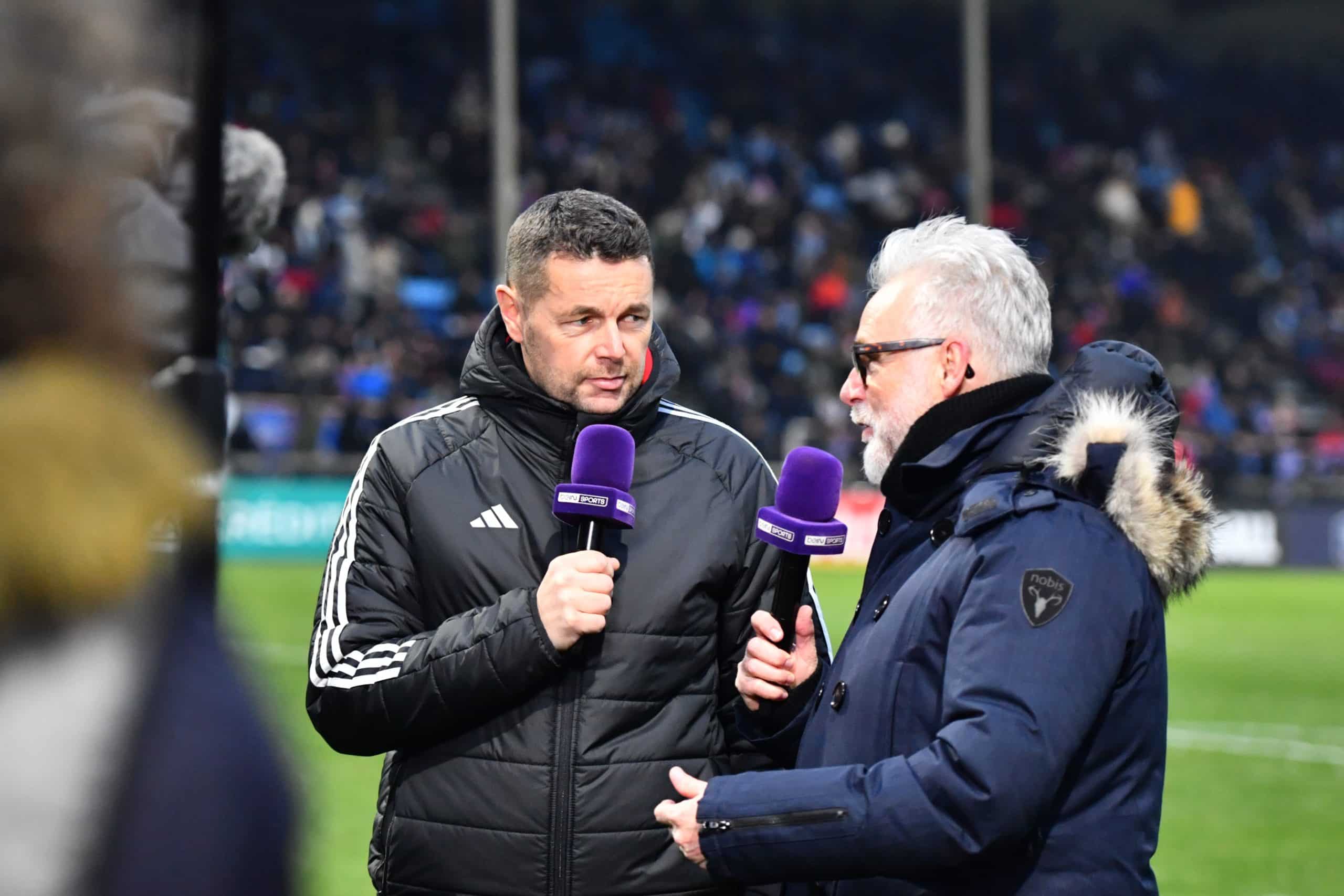Pierre Sage en interview à l'époque où il était entraîneur de l'OL.