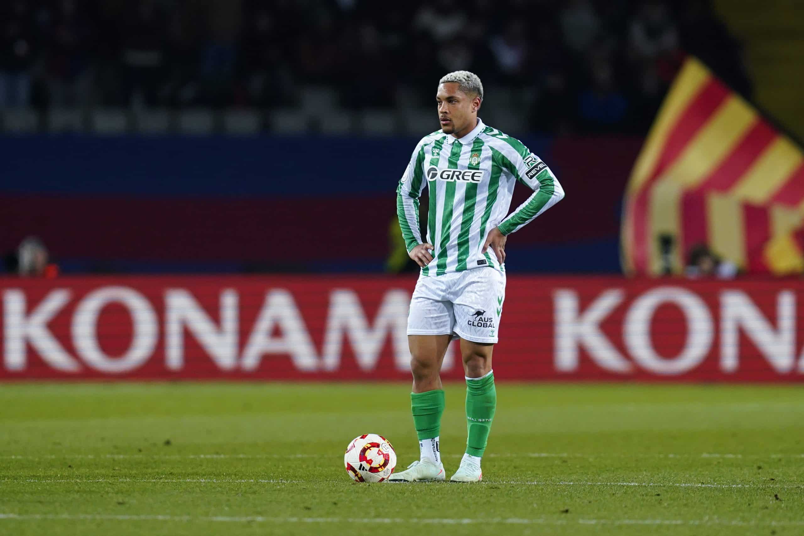 L'attaquant du FC Barcelone Vitor Roque, lors de son prêt au Betis Séville.