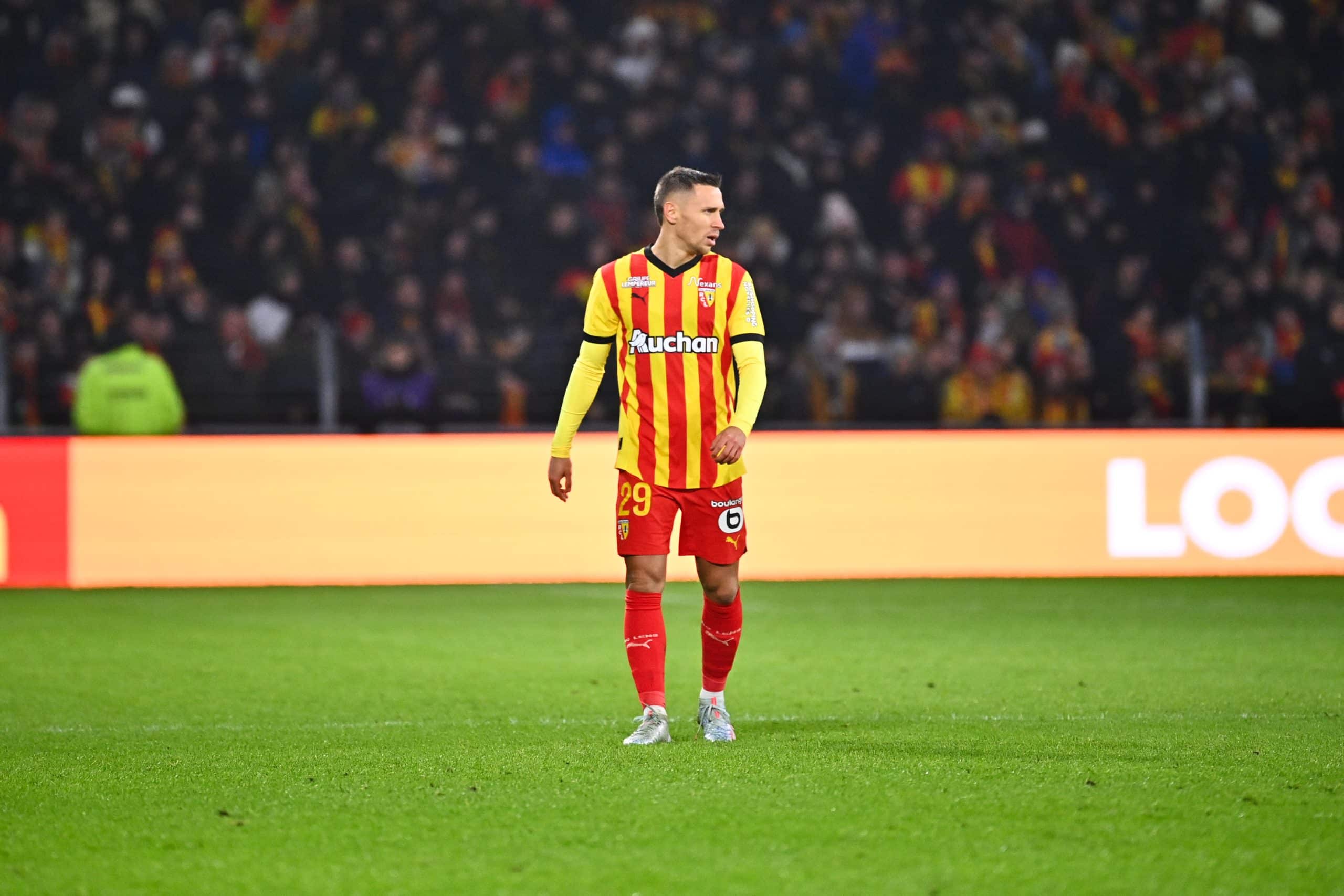 Przemysław Frankowski sous le maillot du RC Lens