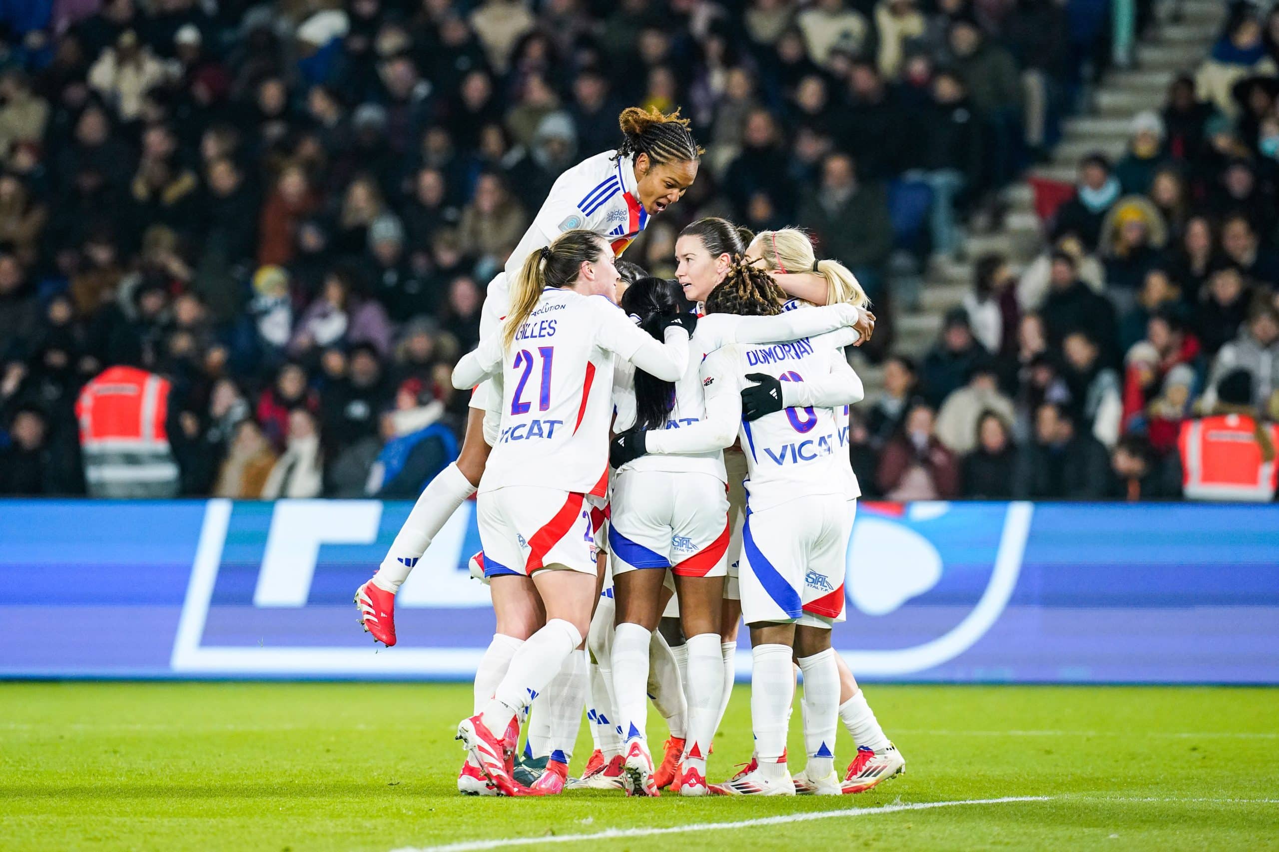 La joie des joueuses de l'OL Féminin.