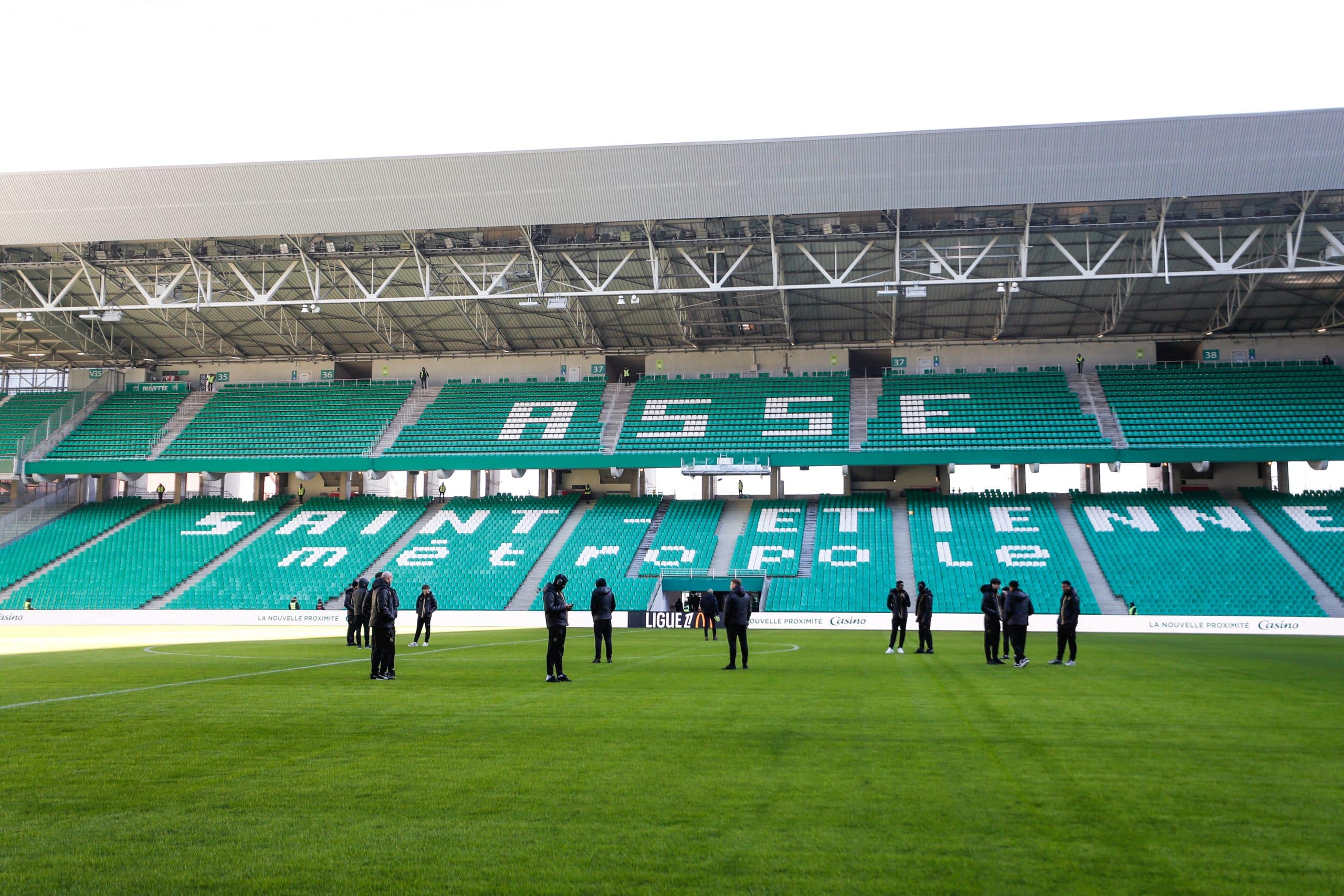 Le stade Geoffroy-Guichard vide, juste avant un match.