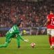 Wojciech Szczesny lors du match entre Benfica et le FC Barcelone.