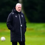 Stade Rennais : trois bonnes raisons de remplacer Beye par Clement