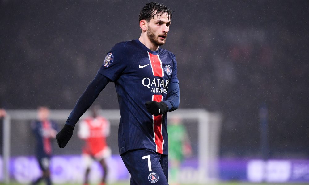 Khvicha Kvaratskhelia lors de son premier match au PSG, contre le Stade de Reims.