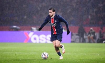 Khvicha Kvaratskhelia lors de ses débuts avec le PSG contre Reims.