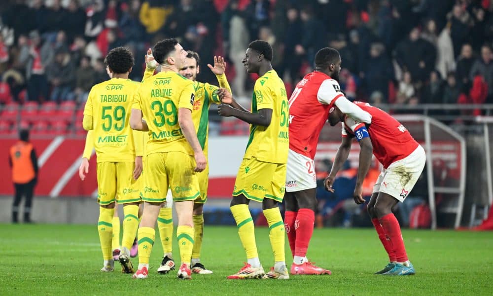 Le FC Nantes célèbre son succès à Reims.