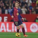 FC Barcelone : Deco monte au créneau pour l’avenir de De Jong