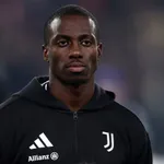 Les infos du jour : officialisations à l&rsquo;OM et à l&rsquo;ASSE, le FC Barcelone défie le PSG