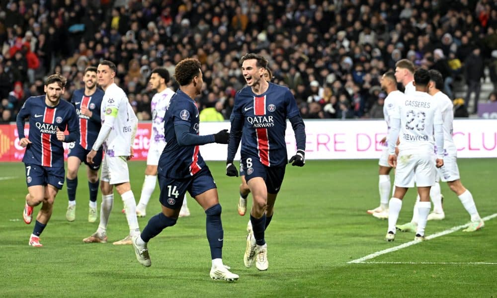 La joie du milieu du PSG Fabian Ruiz après son but à Toulouse.