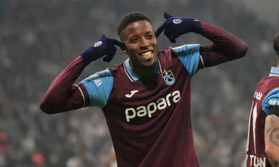 RC Lens Mercato : un concurrent de taille s&rsquo;immisce dans le dossier Simon Banza