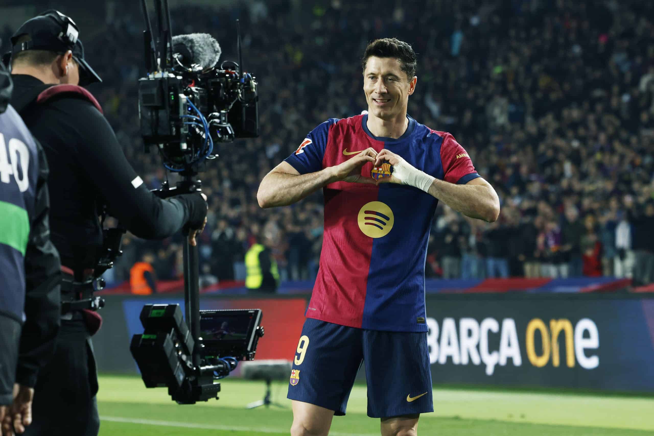 Robert Lewandowski vit une jeunesse éternelle du côté du FC Barcelone.