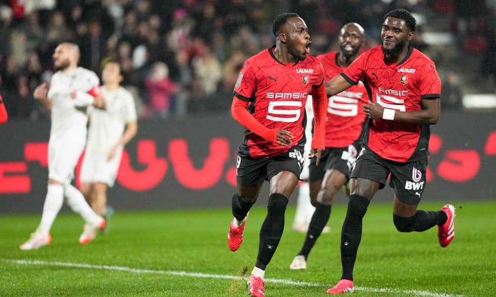 Le Stade Rennais domine péniblement Reims ce vendredi.