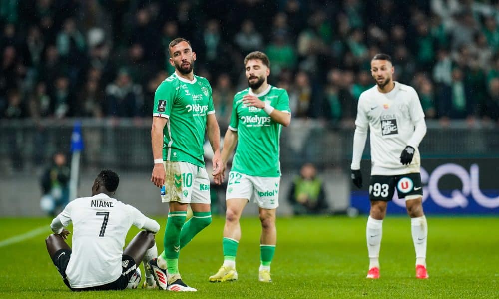 Le milieu de l'ASSE Florian Tardieu lors du match contre le SCO d'Angers.