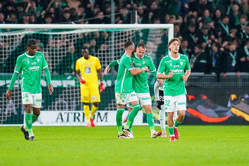 Irvin Cardona (ASSE) a inscrit un doublé contre Angers.