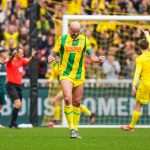 FC Nantes – RC Lens : Pierre Ménès tire son chapeau à un Canari et dégomme les Sang et Or