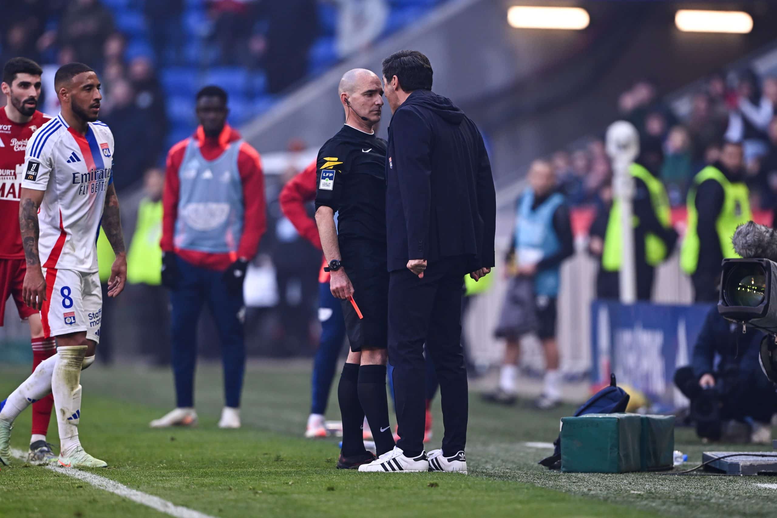 Paulo Fonseca fait face à Benoît Millot dans une fin d'OL - Brest totalement folle.