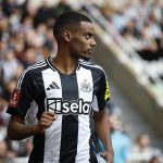 FC Barcelone Mercato : Deco a son plan pour Isak, un ancien du Real Madrid l’envoie à Liverpool !