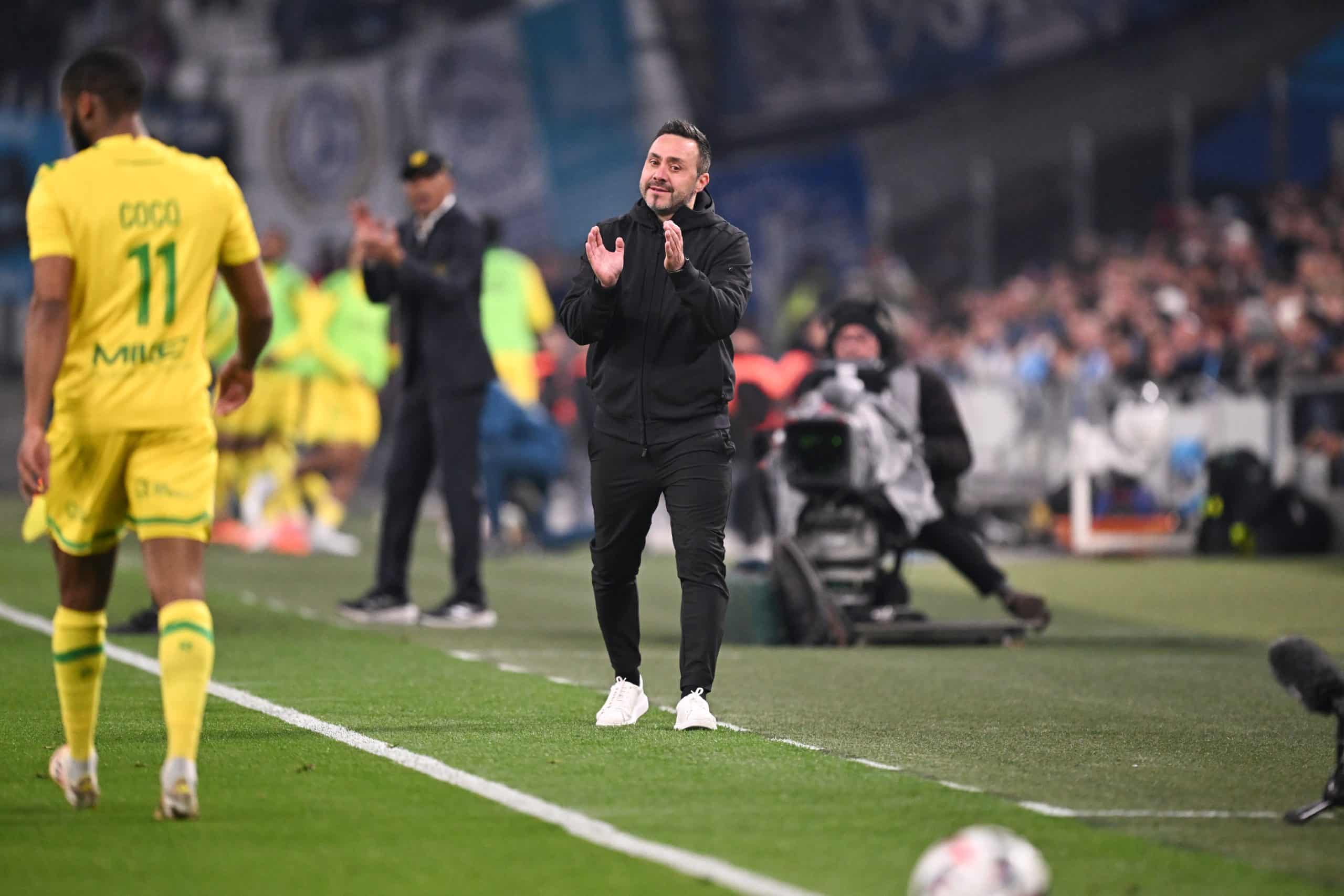 L'entraîneur de l'OM, Roberto De Zerbi, lors du match face au FC Nantes.