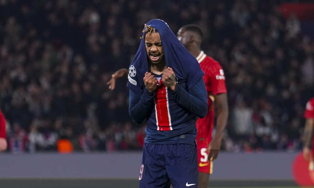 Bradley Barcola enrage lors de PSG - Liverpool (0-1).