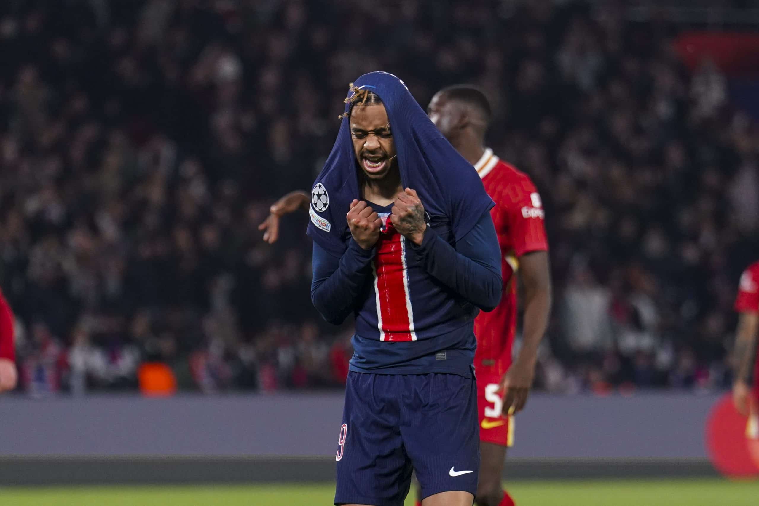 Bradley Barcola enrage lors de PSG - Liverpool (0-1).