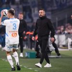 Les infos du jour : la Juventus suit aussi De Zerbi (OM), Salah loin du PSG, Flick (Barça) sort du silence après le drame