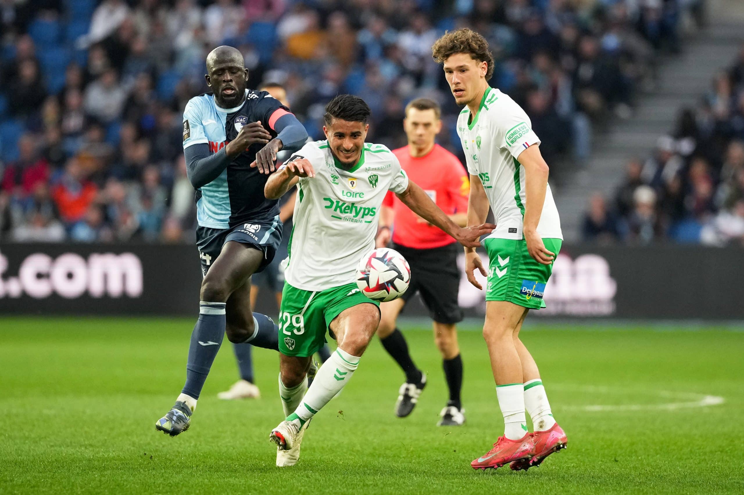 Aïmen Moueffek, Lucas Stassin et Abdoulaye Touré lors de Le Havre - ASSE