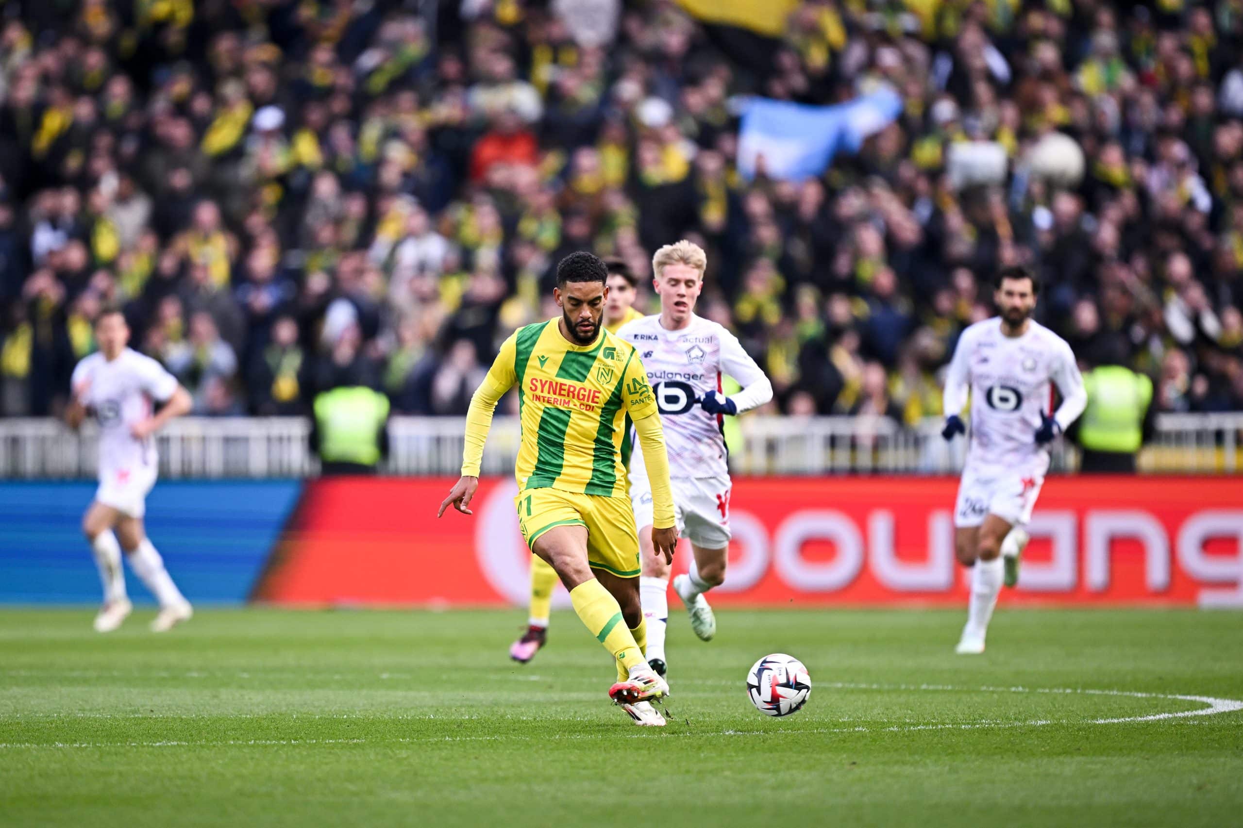 Jean-Charles Castelletto lors du match entre le FC Nantes et le LOSC.