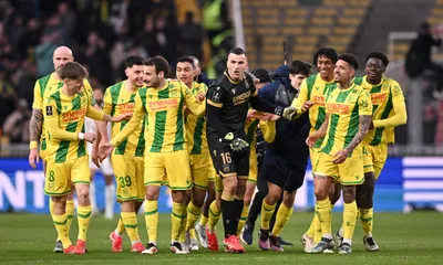 FC Nantes Mercato : un taulier des Canaris se rapproche d&rsquo;un départ