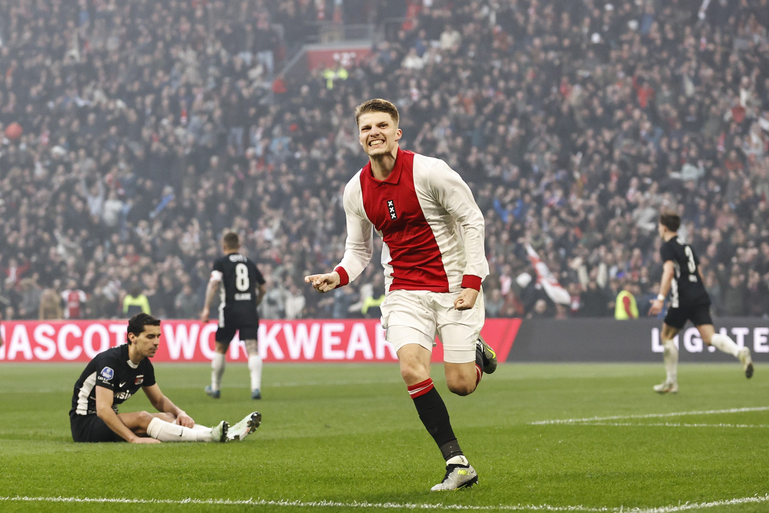 Ligue 1 Mercato : le Paris FC tente un joli coup à l'Ajax