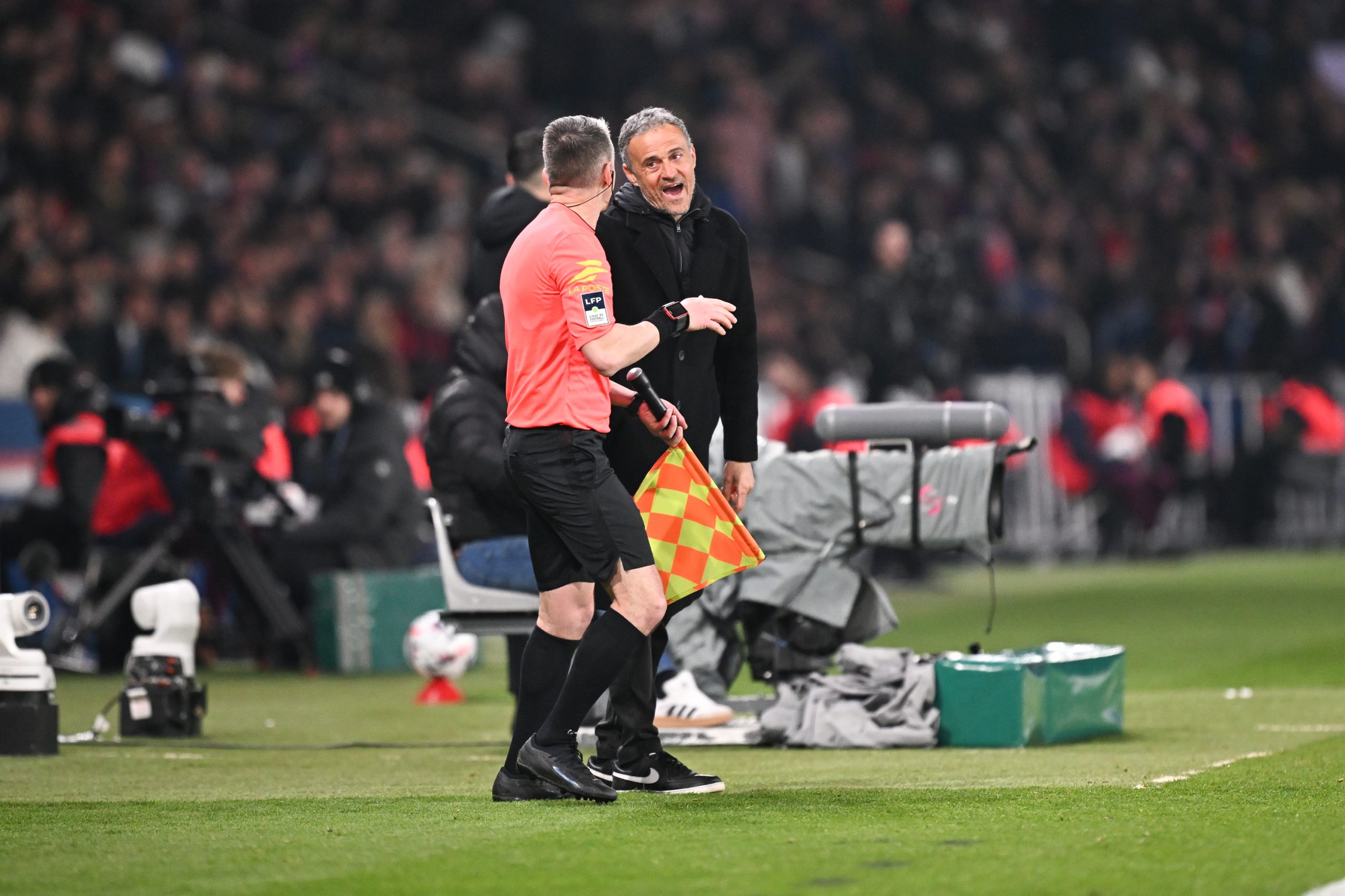 L'entraîneur du PSG, Luis Enrique, lors du match face à l'OM.