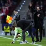 FC Barcelone : Flick ne rassure pas sur l’état de santé de Yamal