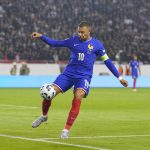 PSG : Lizarazu donne un avis cash sur le divorce entre Mbappé et Paris