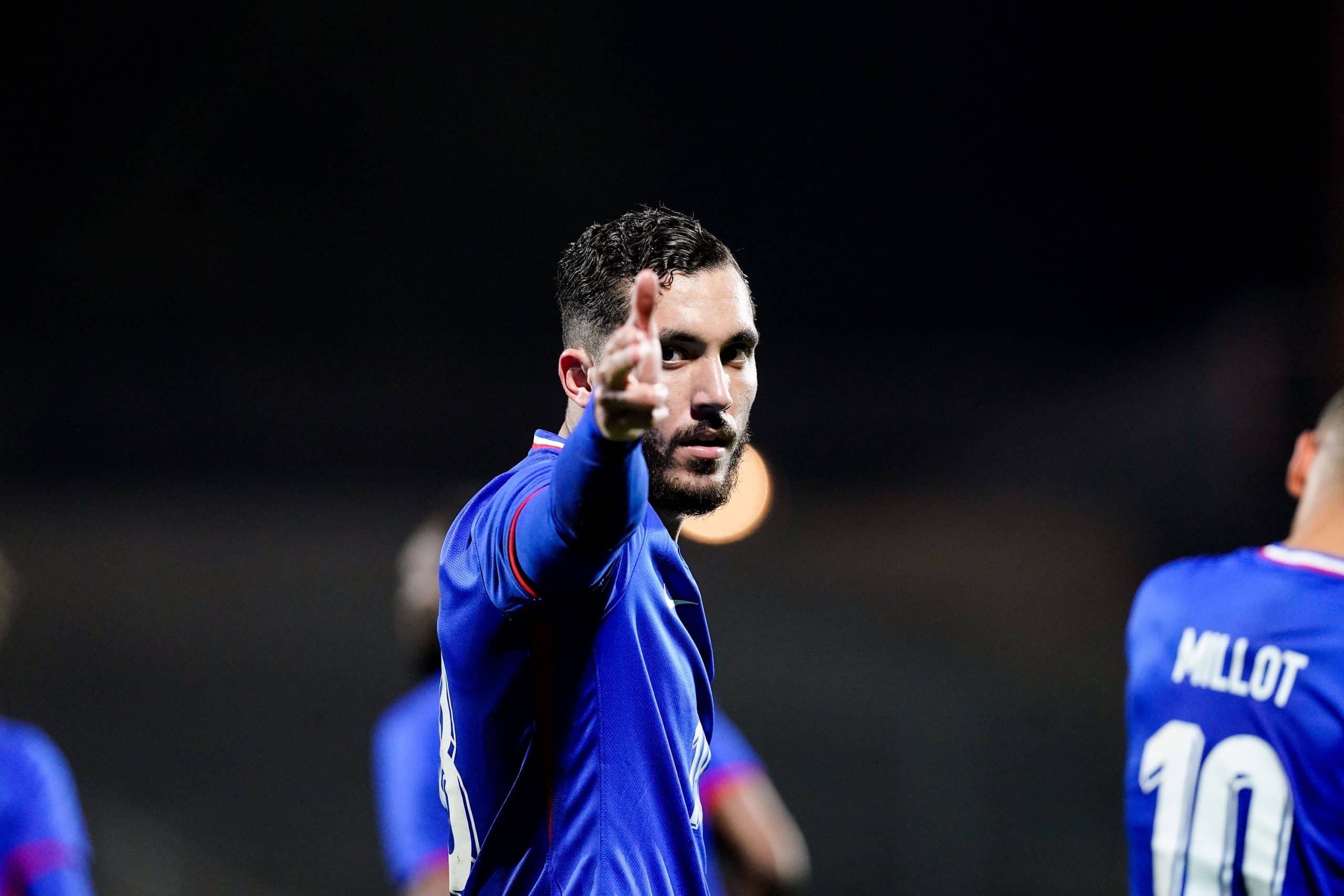 Rayan Cherki, le milieu offensif de l'OL et de l'équipe de France.