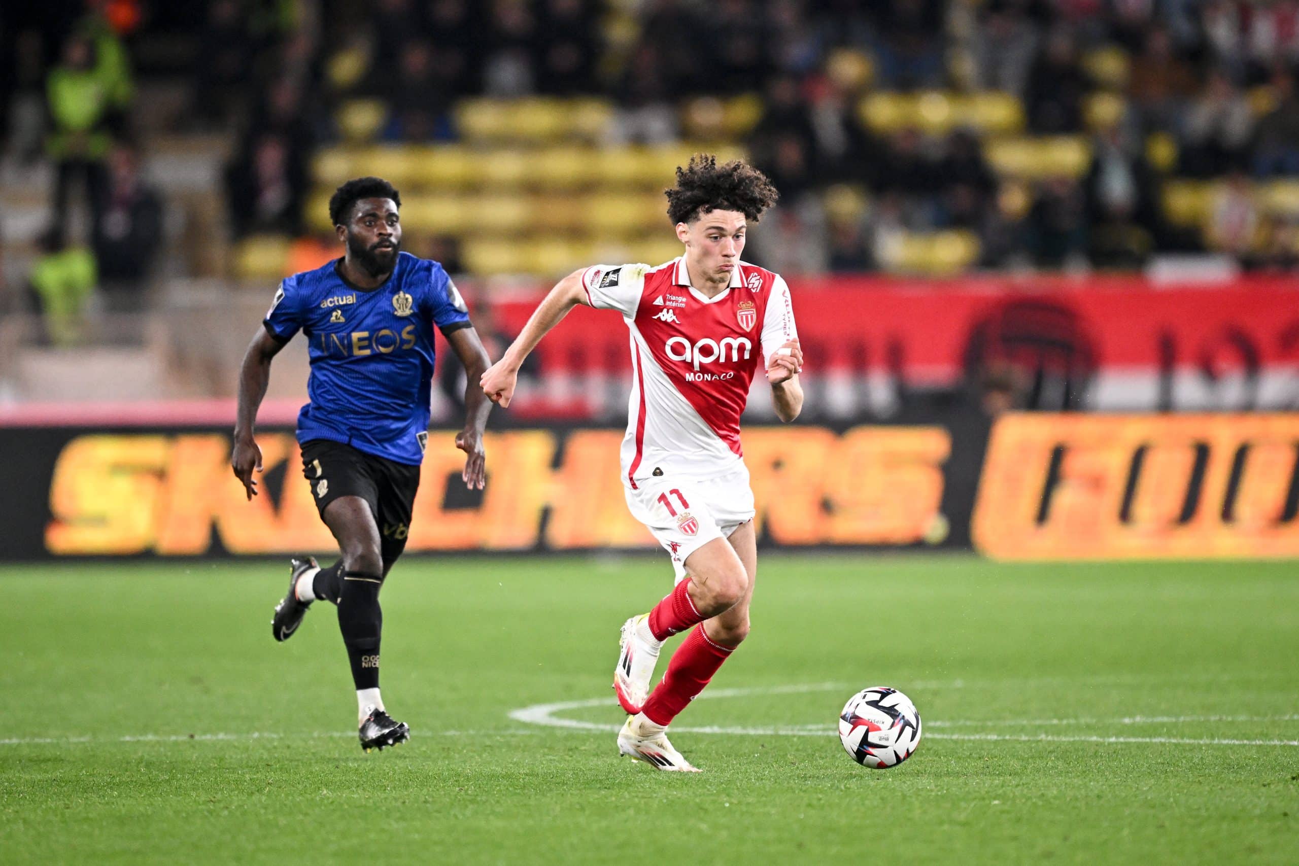 L'ailier de l'AS Monaco Maghnes Akliouche, lors du derby contre l'OGC Nice.