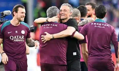 PSG – Angers SCO : arrosé en pleine interview, Luis Enrique savoure le titre