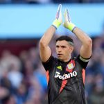 PSG – Aston Villa : Emiliano Martinez déjà insulté par les supporters parisiens