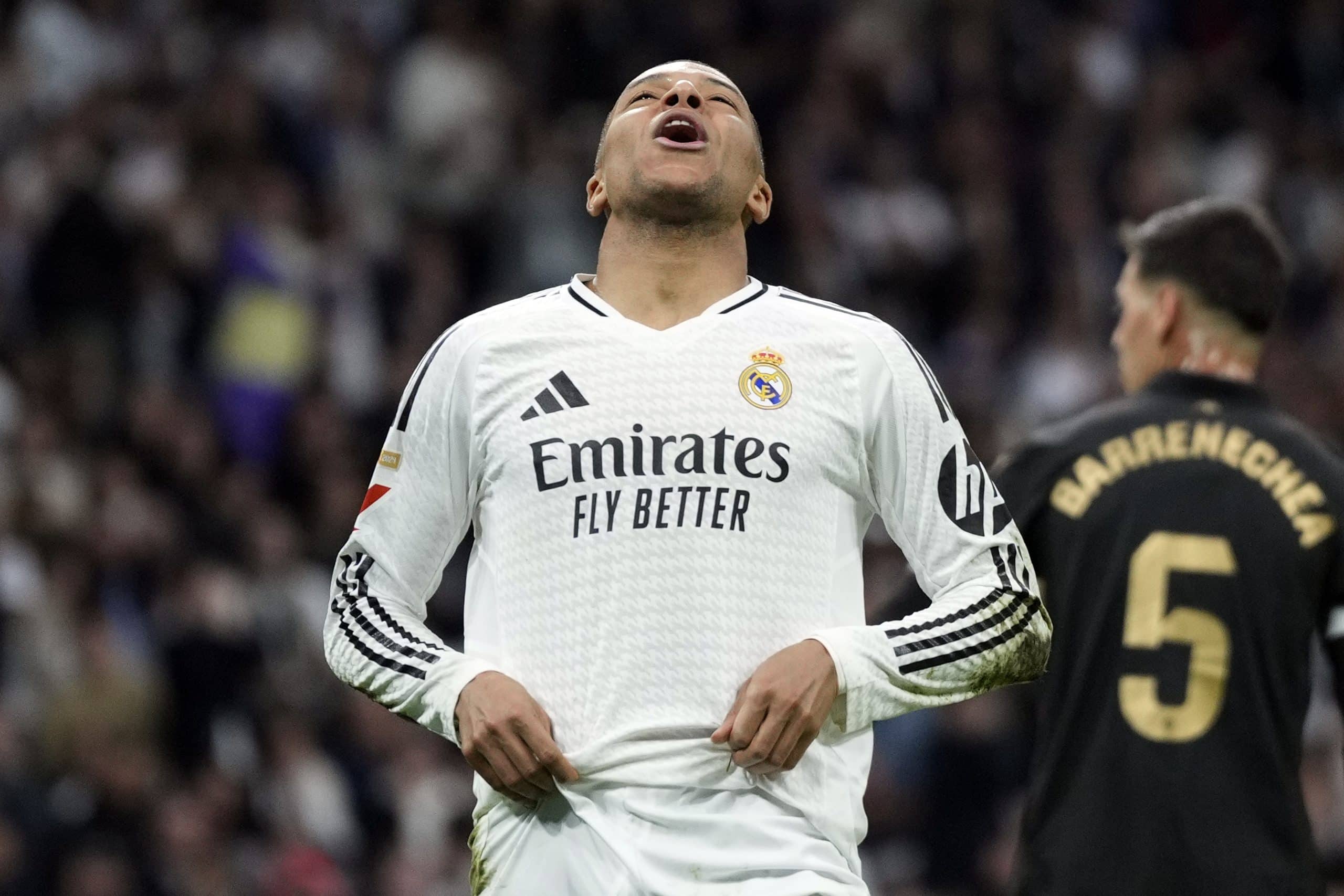 La déception de Kylian Mbappé lors du match à Valence.